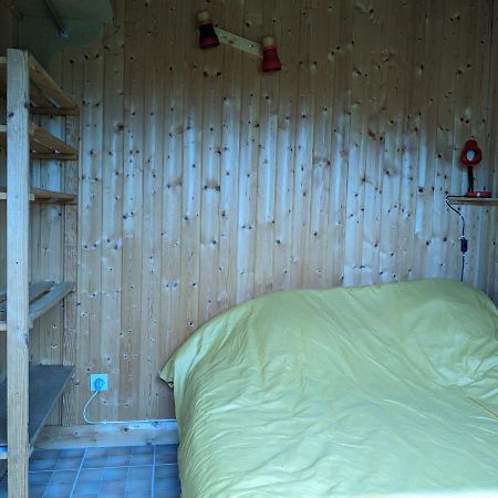 Au Petit Chalet D'Illiers Combray - Salle D'Eau Uniquement Екстериор снимка