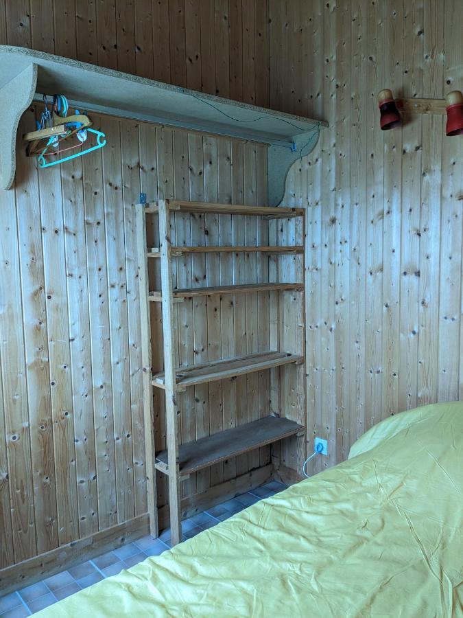 Au Petit Chalet D'Illiers Combray - Salle D'Eau Uniquement Екстериор снимка